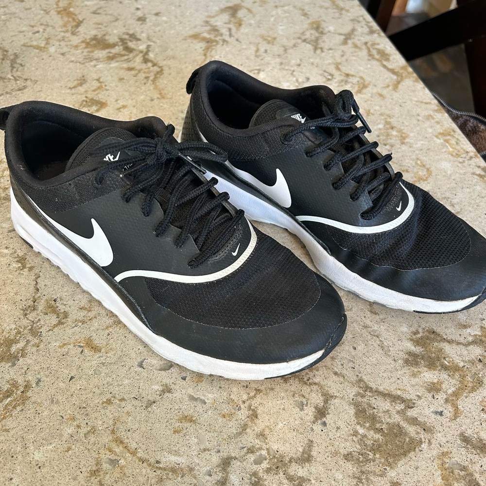 Nike Black and White Sneakers